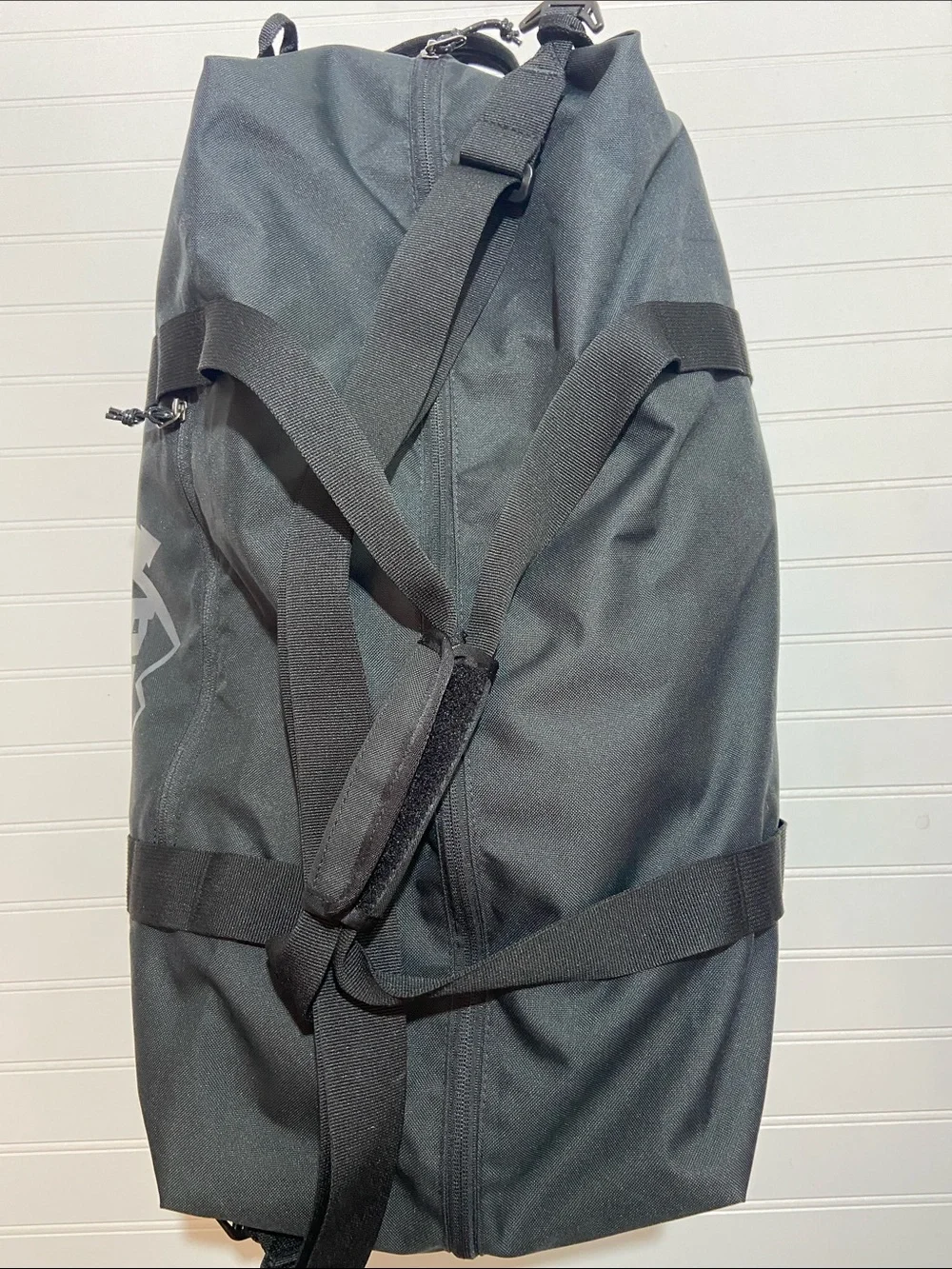 REI Co-op Roadtripper 40L Duffel Bag 20X10X10 NWOT Travel